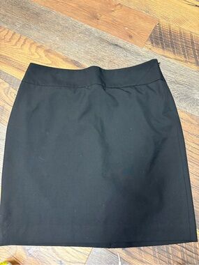 The Limited Black Mini Pencil Skirt
